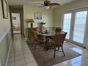 214 48th Ave Dr W in Bradenton, FL - Building Photo - Building Photo