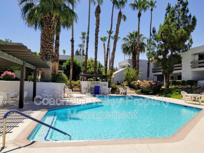 property at 5285 E Waverly Dr