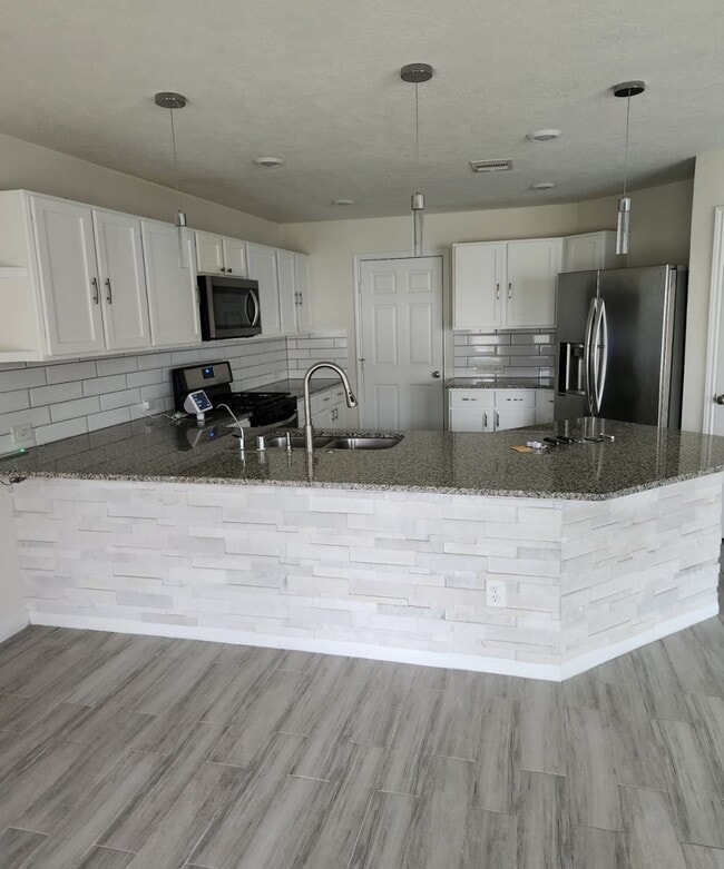 16623 Live Oak Canyon Dr in Houston, TX - Building Photo - Building Photo