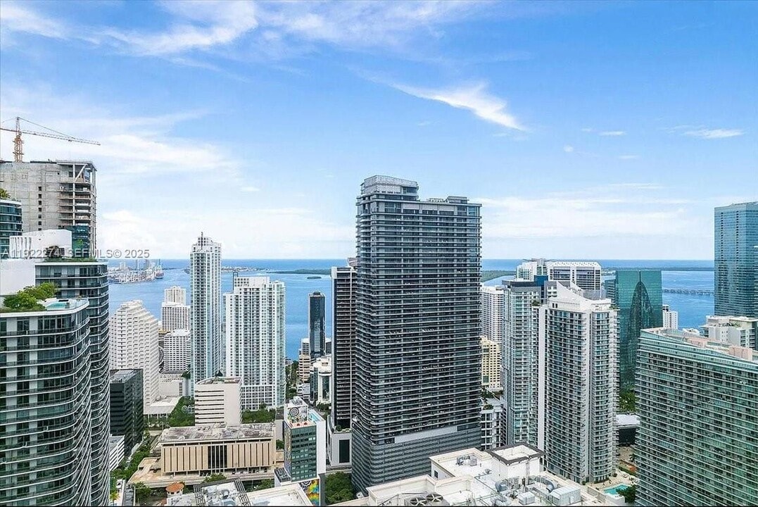 1000 Brickell Plaza in Miami, FL - Building Photo