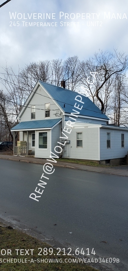 245 Temperance St in New Glasgow, NS - Building Photo - Building Photo