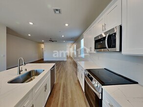 846 English Primrose St in Henderson, NV - Building Photo - Building Photo