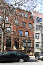 156 W 76th St in New York, NY - Building Photo - Building Photo