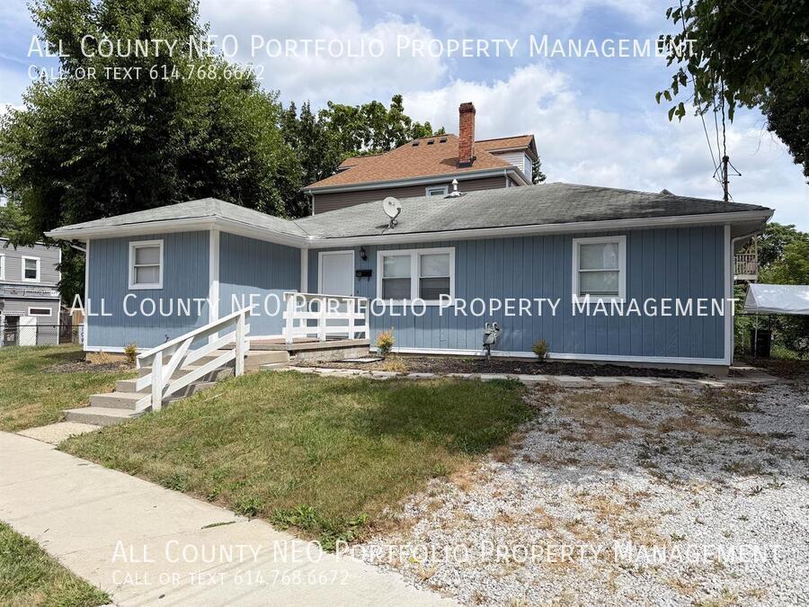 1425 Mt Vernon Ave in Columbus, OH - Building Photo