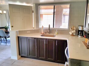 7255 E Snyder Rd in Tucson, AZ - Building Photo - Building Photo