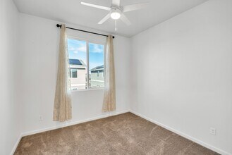 9577 Ogden Ranch Rd in Sacramento, CA - Building Photo - Building Photo
