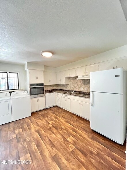 1695 Trabert Way in Sparks, NV - Foto de edificio - Building Photo