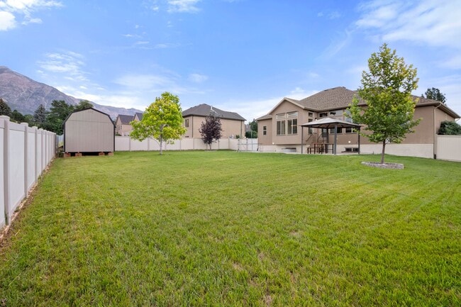3287 N 1375 W in Pleasant View, UT - Building Photo - Building Photo
