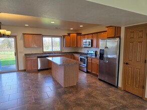 2996 Icecap Rd in Sparta, WI - Building Photo - Building Photo