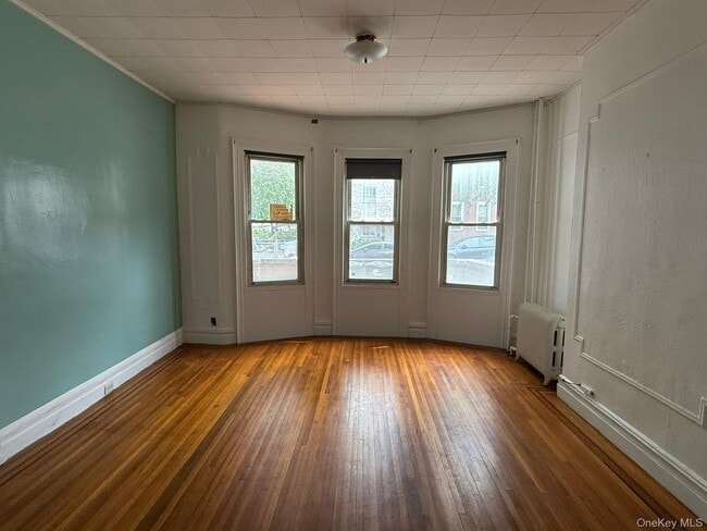 property at 1859 Matthews Ave