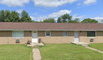 2826 E Thomas Ave in Terre Haute, IN - Building Photo