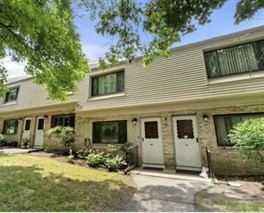269 Farrwood Dr in Haverhill, MA - Building Photo