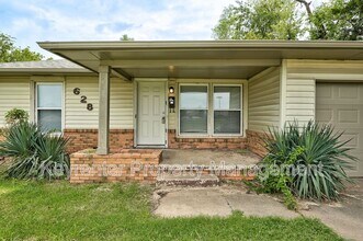 628 E Hill St in Oklahoma City, OK - Building Photo - Building Photo