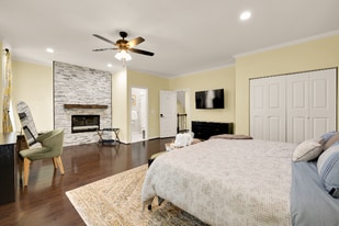 42268 Riggins Ridge Terrace, Unit 4 Imperial in Ashburn, VA - Building Photo