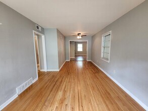 1315 S White Station Rd in Memphis, TN - Building Photo - Building Photo