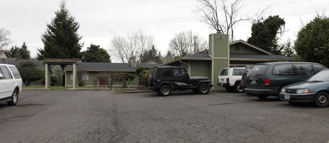 3418 E 18th St in Vancouver, WA - Foto de edificio - Building Photo