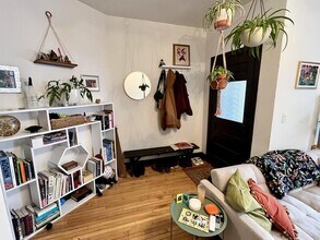 837 W 33rd St in Chicago, IL - Building Photo - Building Photo