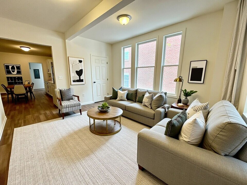 133 W Maple St in York, PA - Building Photo