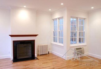 307 E 81st St in New York, NY - Building Photo - Building Photo