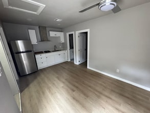 5926 Par 4 Dr in Houston, TX - Building Photo - Building Photo