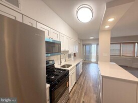 1200 E Marlton Pike in Cherry Hill Township, NJ - Building Photo