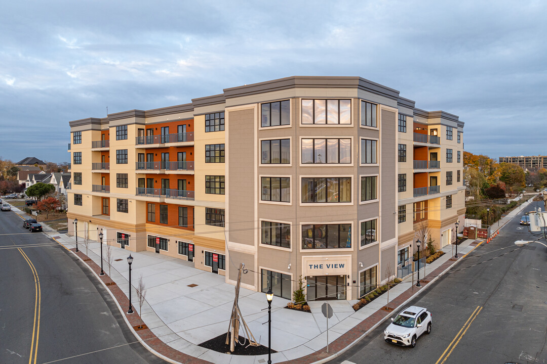 The View at Long Branch in Long Branch, NJ - Building Photo