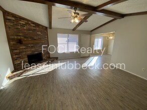 5719 93rd St in Lubbock, TX - Building Photo - Building Photo