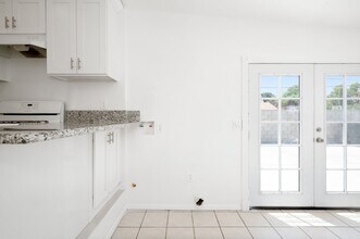 3701 Mintern St in Riverside, CA - Building Photo - Building Photo
