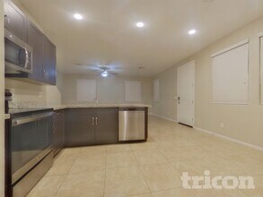 12578 W Steed Ridge in Peoria, AZ - Foto de edificio - Building Photo