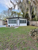 106 Mason St in Auburndale, FL - Building Photo