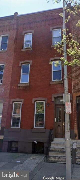 1732 W Diamond St in Philadelphia, PA - Building Photo