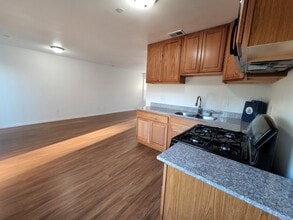 155 Amberidge Dr in Red Bluff, CA - Building Photo - Building Photo