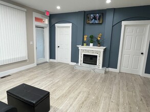 613 W Clark St in Pasco, WA - Building Photo - Building Photo