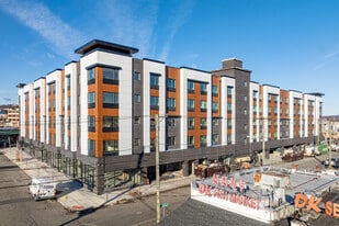 Lakeview Apartments in Paterson, NJ - Building Photo