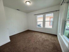 1301 Taylor St in Wichita Falls, TX - Building Photo - Building Photo