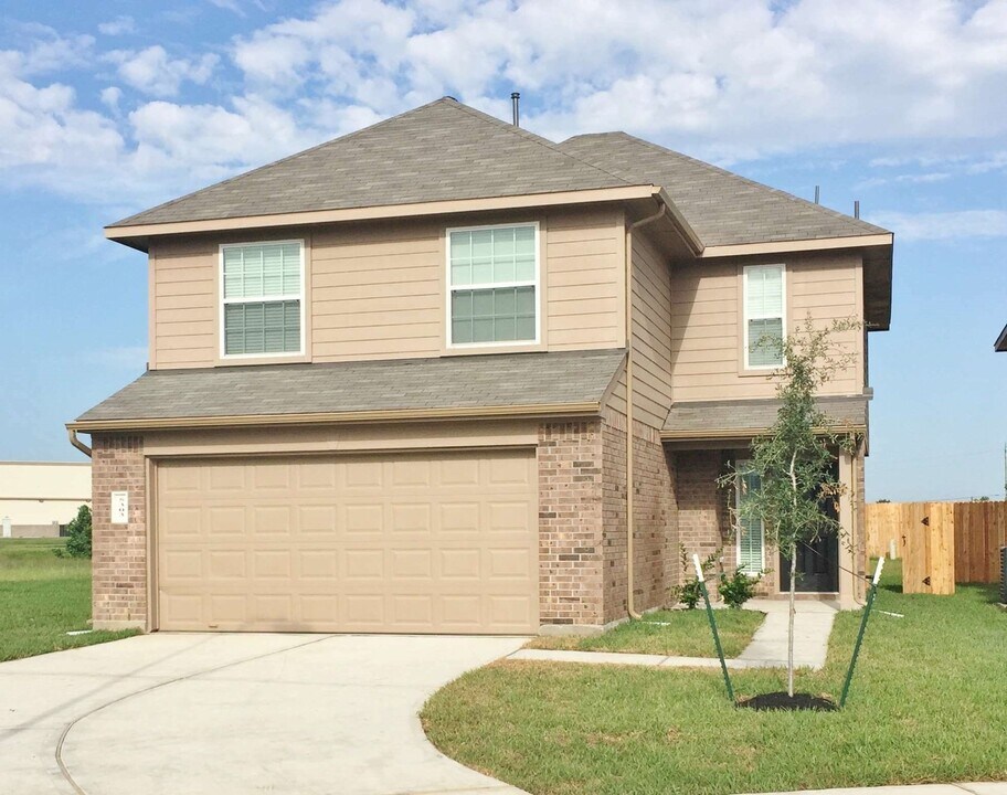 5303 Long Arbor Ln in Katy, TX - Foto de edificio