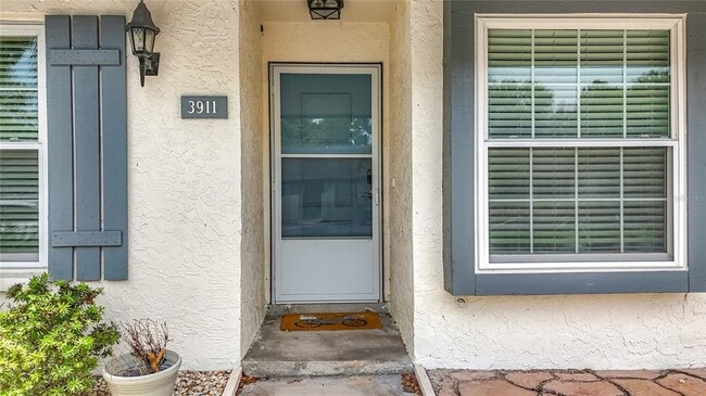 3911 La Costa Ln in Largo, FL - Building Photo - Building Photo