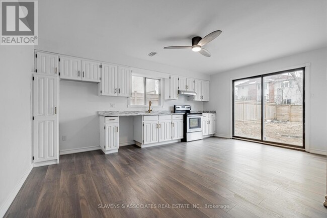 598 Glengrove Ave in Toronto, ON - Building Photo - Building Photo