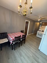 8263 O Connor Dr in River Grove, IL - Foto de edificio - Building Photo