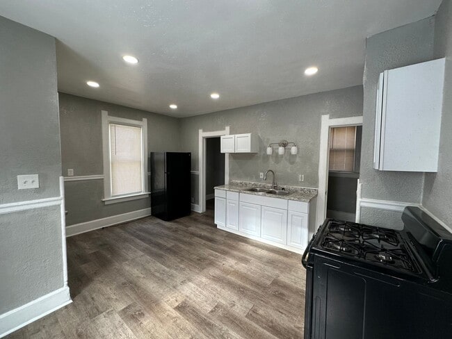 property at 2541 N 15th St