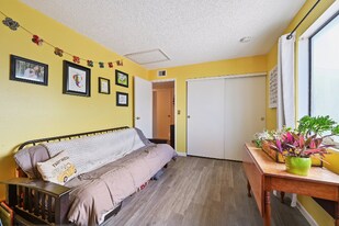 18103 E Kentucky Ave in Aurora, CO - Building Photo