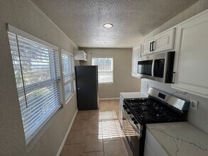 3035 Baker Pl-Unit -3045 in National City, CA - Building Photo - Building Photo