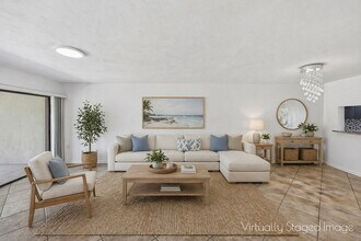 1231 Commonwealth Cir in Naples, FL - Building Photo - Building Photo