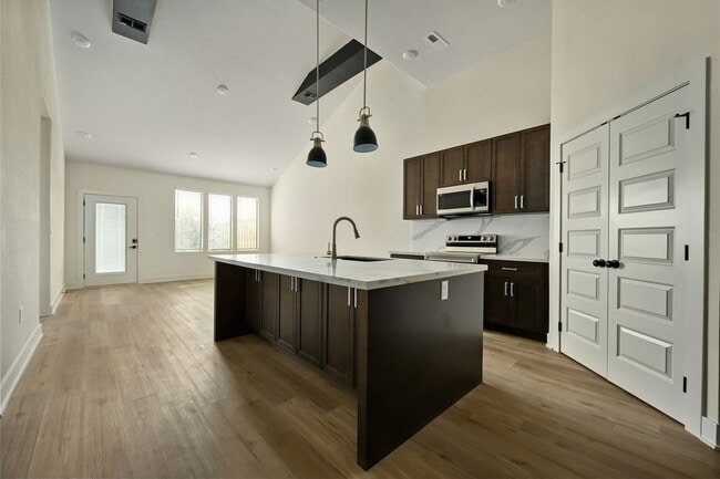 property at 109-111 Amberwood Ct