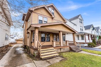 1581 Cohassett Ave in Lakewood, OH - Building Photo - Building Photo