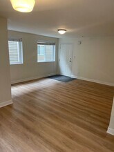 734 N 94th St in Seattle, WA - Building Photo - Building Photo