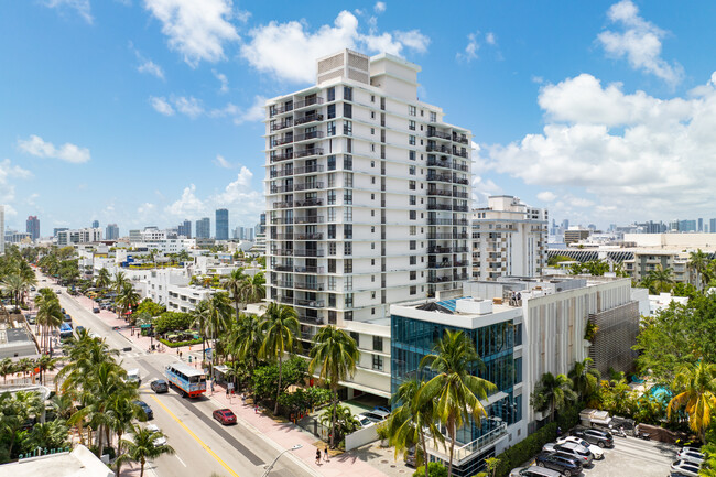 Tower 1800 in Miami Beach, FL - Building Photo - Building Photo