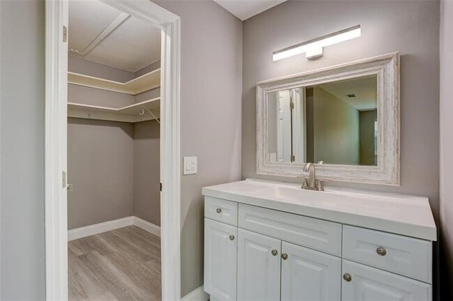 185 N High Point in Boynton Beach, FL - Building Photo - Building Photo