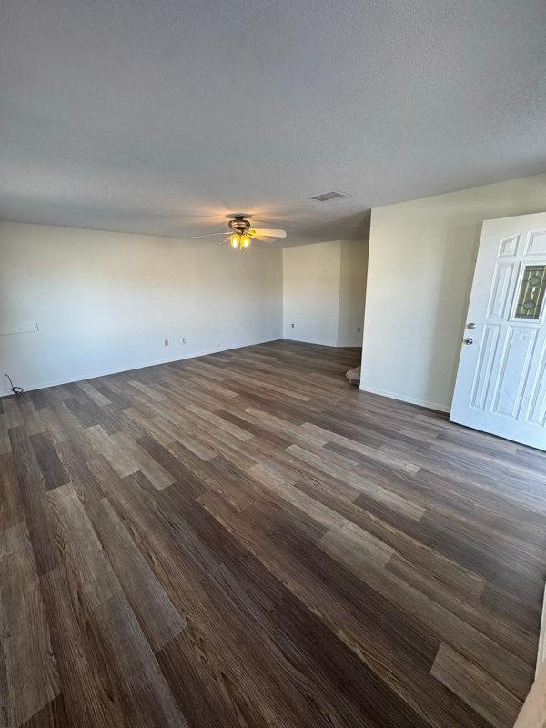 1141 Ranger St in El Paso, TX - Foto de edificio - Building Photo