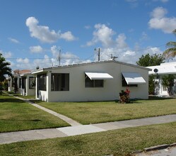 1723 -1739 Moffett St in Hollywood, FL - Building Photo - Building Photo